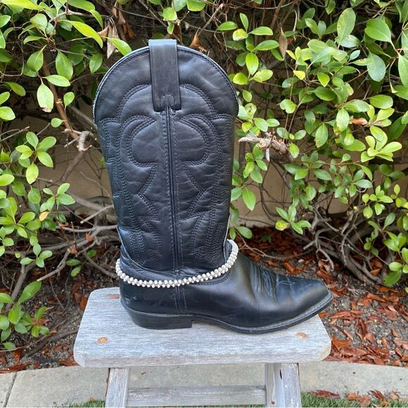 New Hand Made Western Brown & Pearlized Circle Boot Charm/Double Wrap Bracelet - Picture 7 of 10